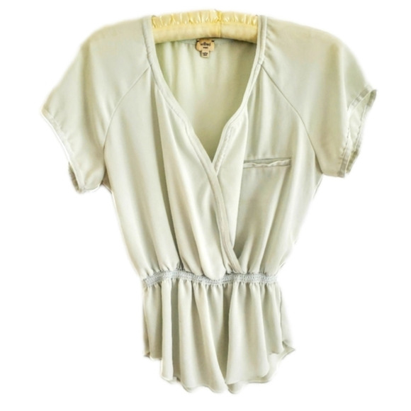 Aritzia Tops - Aritzia Wilfred Peplum Front Faux Wrap blouse  Sz Small
